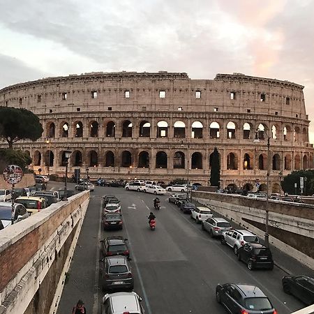 Apartment Polveriera Colosseum ローマ エクステリア 写真
